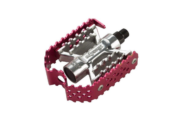 bike pedals with spikes