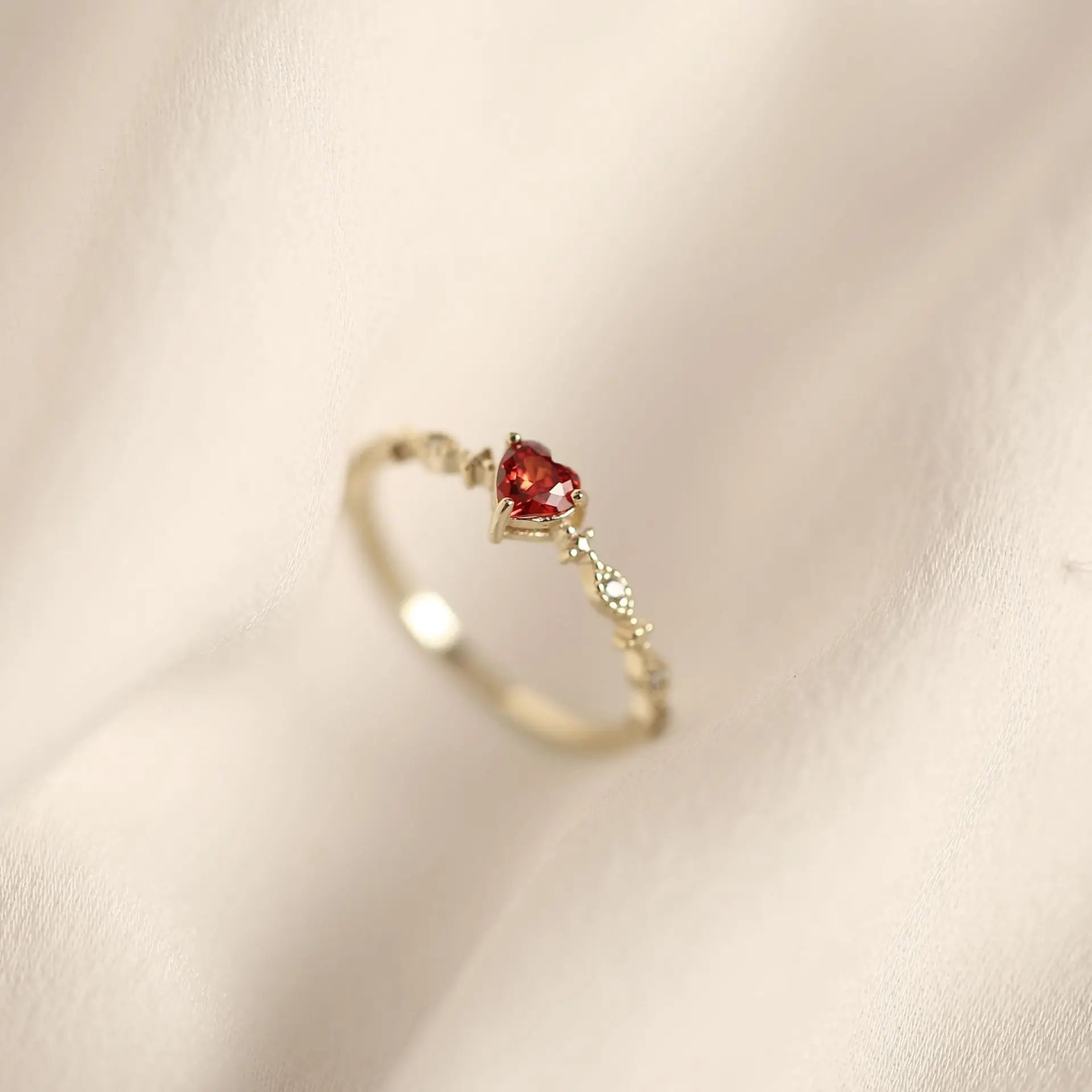 Oclie Simple Ruby Love Ring – 925 Sterling Silver - Image 4