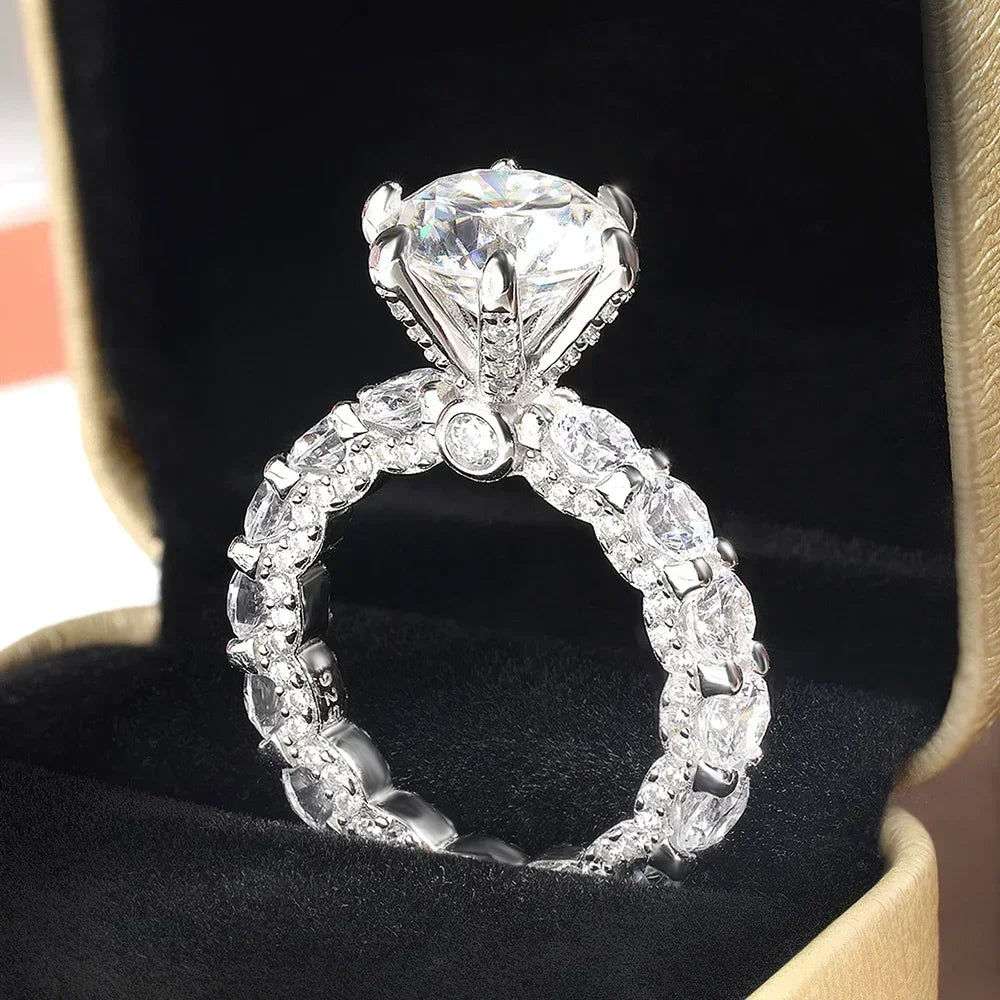Chicya Silver Hidden Halo Moissanite Wedding Ring - Image 5