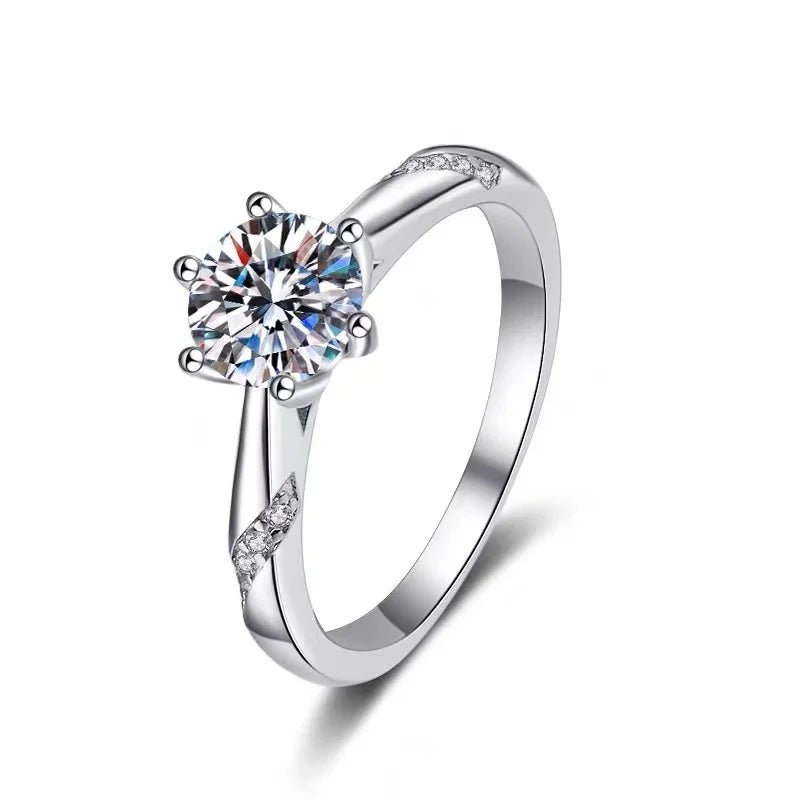 Moissanite VVS1 Ring for Engagement
