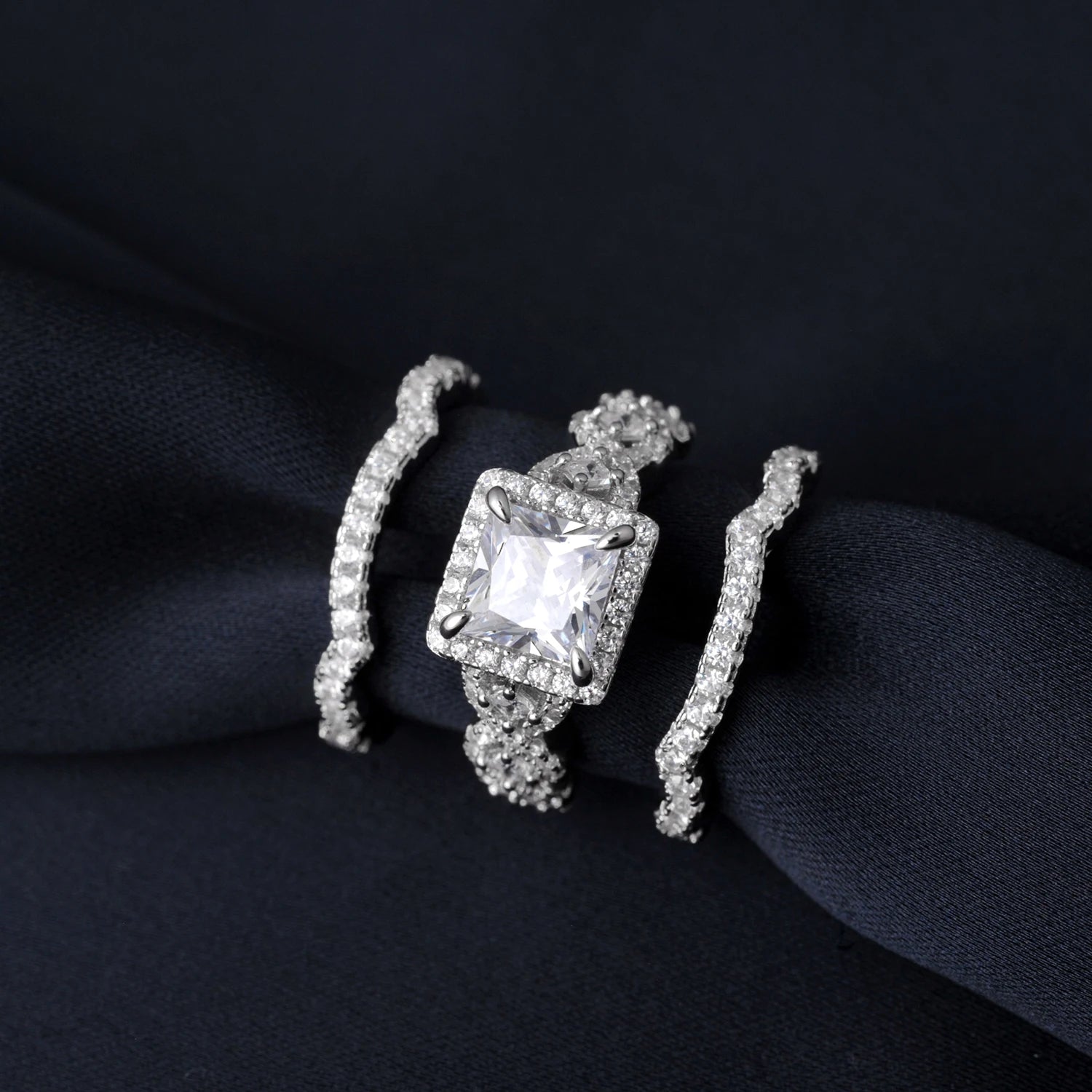 Ecooin Sterling Silver Halo Engagement Ring - Image 7