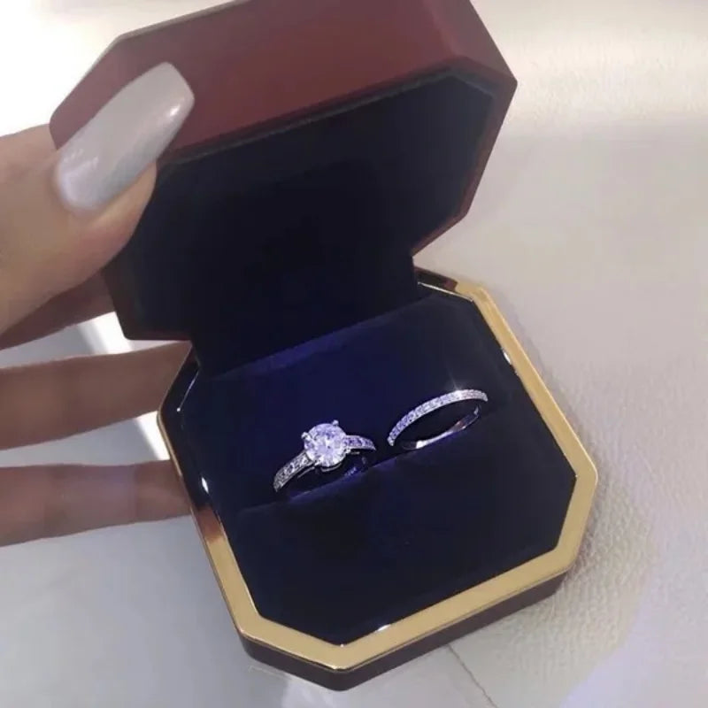 Uneju Luxury Women’s Fashion Wedding Ring - Image 3