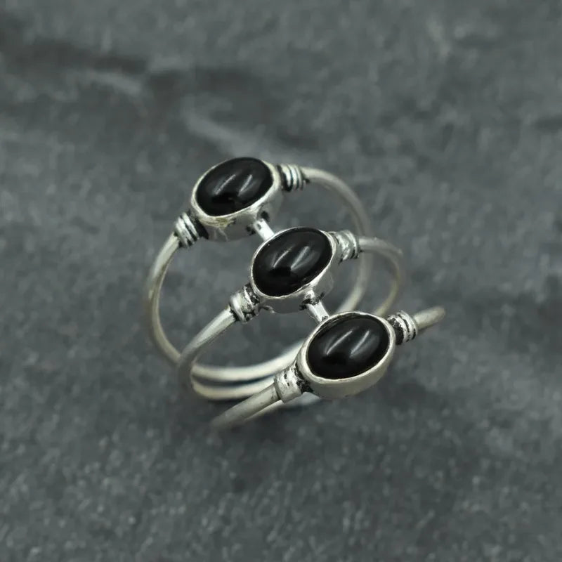 Ecooin Three-Layer Oval Black Agate Design Ring - Image 3