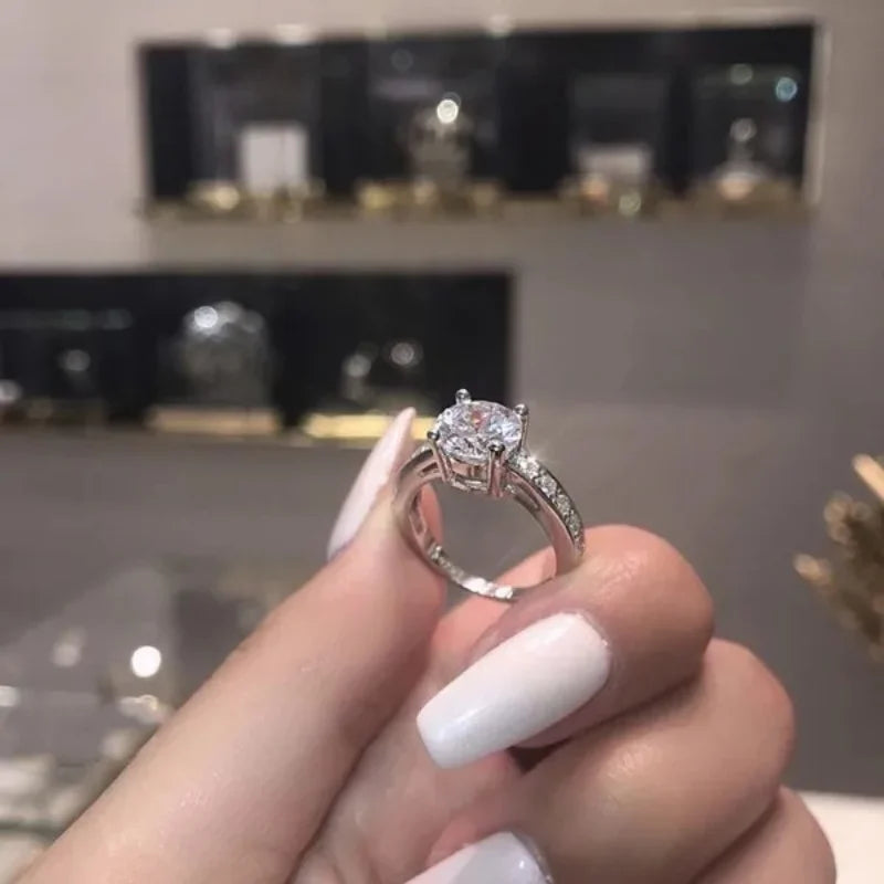 Uneju Luxury Women’s Fashion Wedding Ring - Image 4