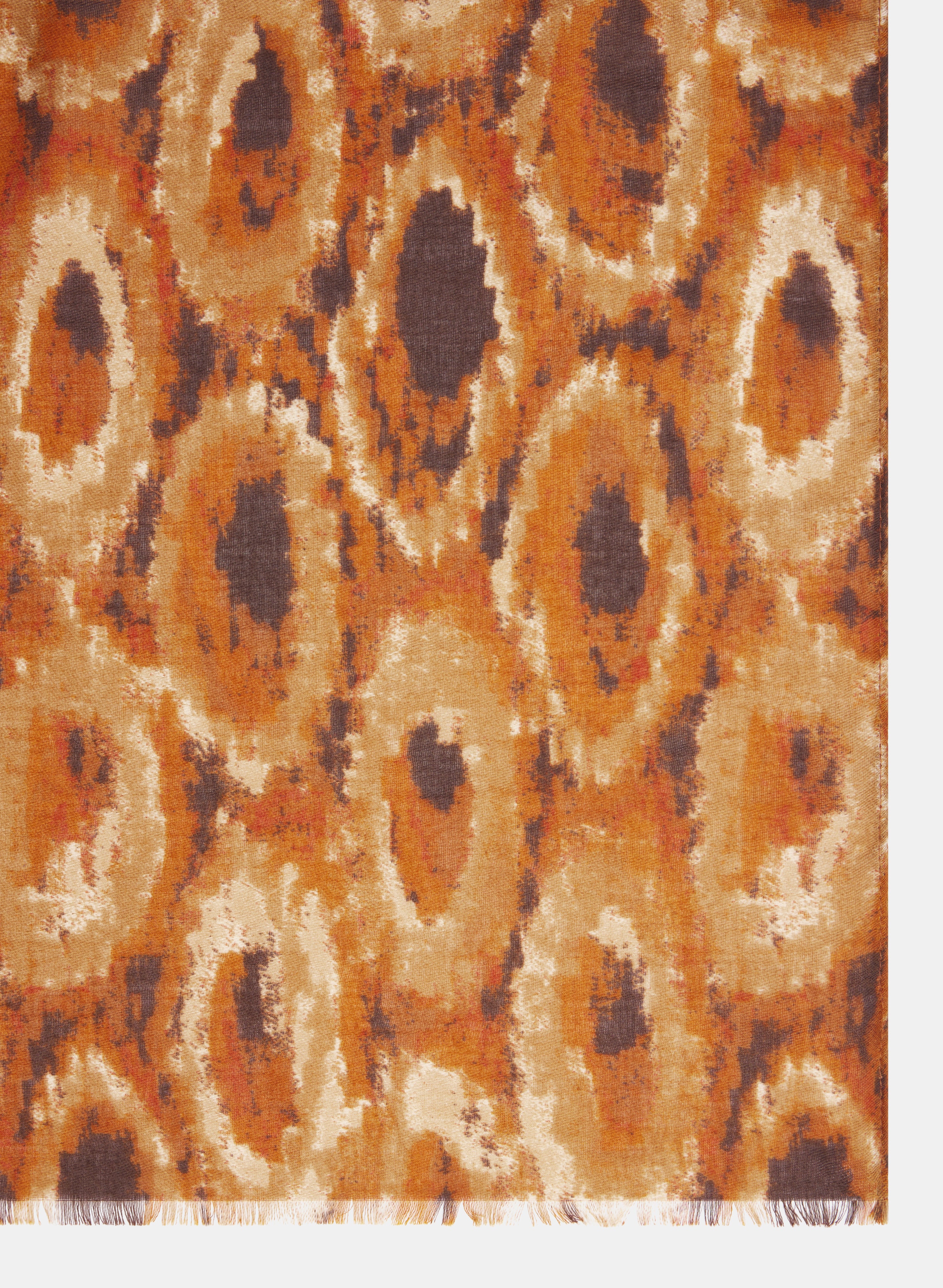 Geometric Oval Print Scarf