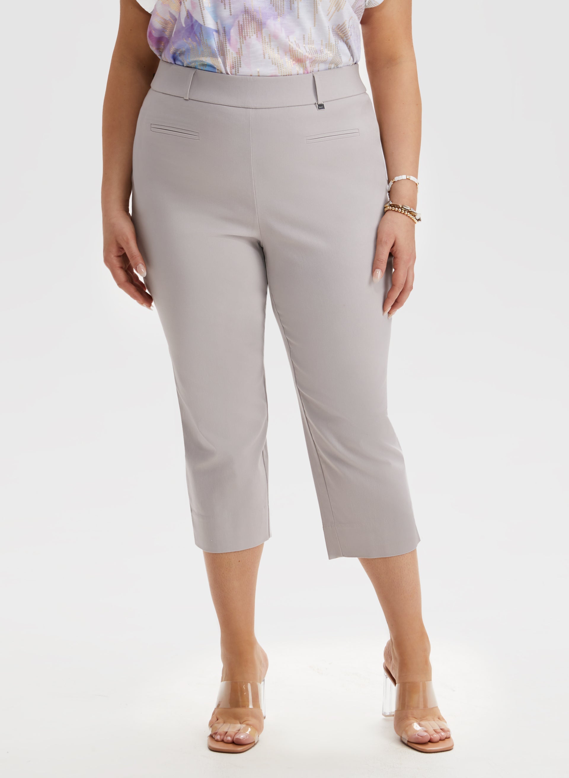 Laura Plus Side Slit Pull-On Capris