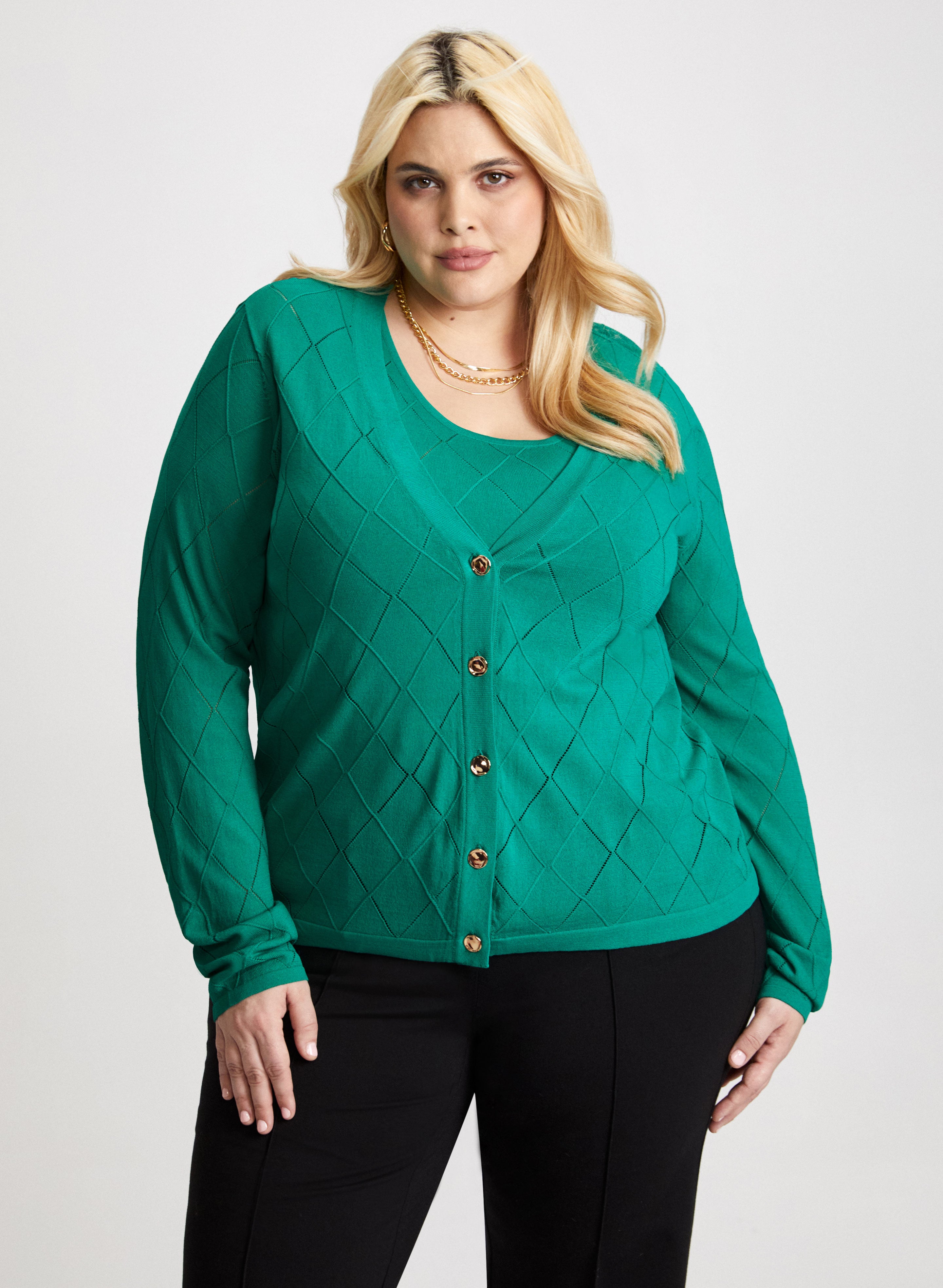 Ribbed Buttoned Lettuce-Edge Top – Parien House