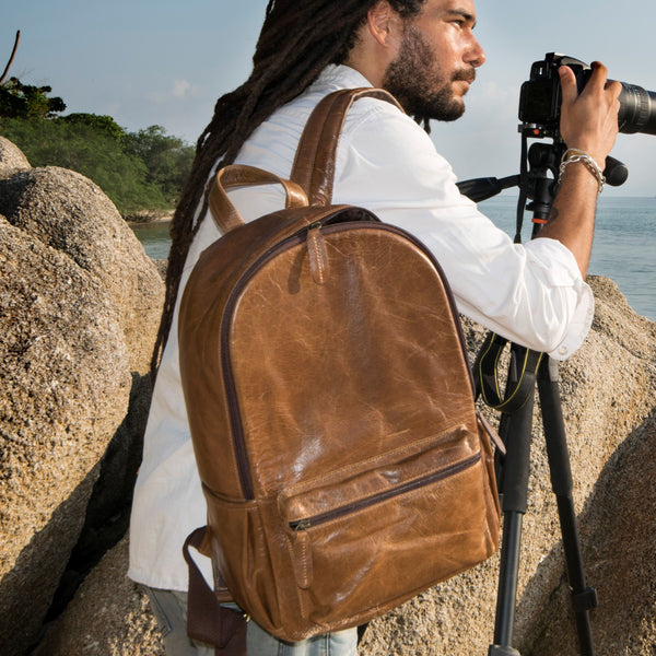 mens vintage leather backpack