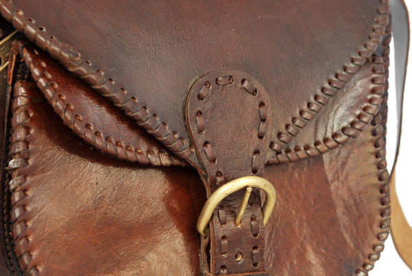 leather saddle purse