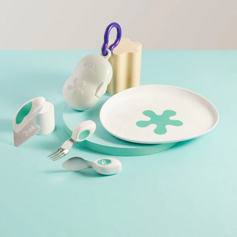 doddl toddler feeding set - plate, knife, fork and case with toddler plate