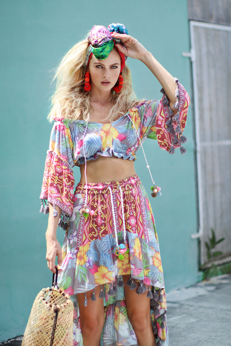 Flowers Bengala Crop Top – Z&L Europe