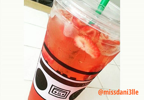 Starbucks Strawberry Acai Refresher with mango