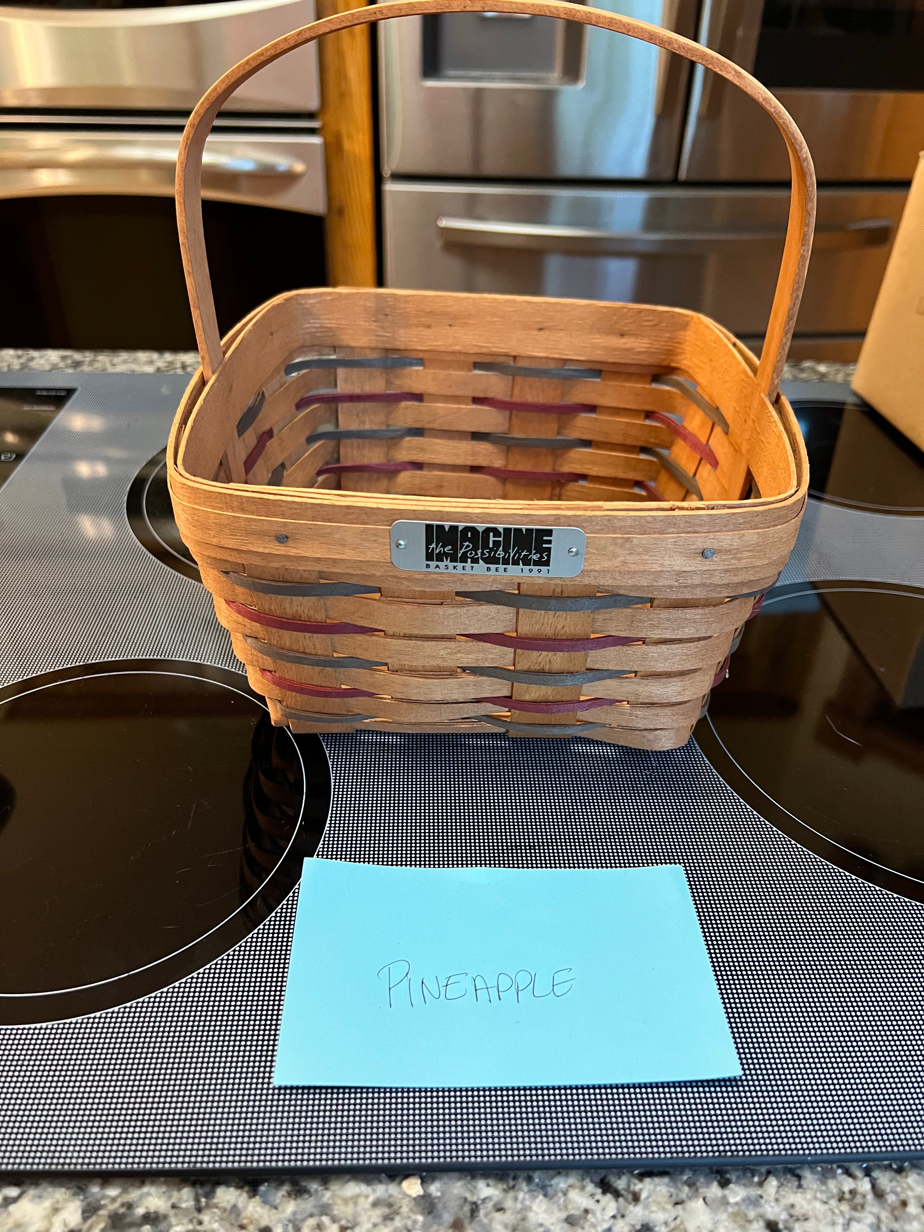 Longaberger 1991 bee basket