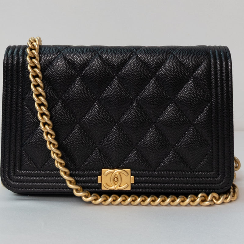 Chanel-Boy-Wallet-On-Chain-Black-Caviar-Gold-Hardware-1261 – loveholic