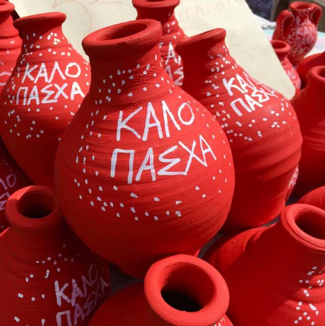 corfu-red-easter-vase-voltatours