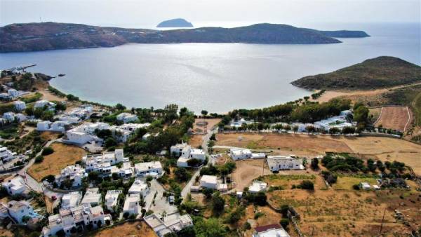 livadi-view-serifos