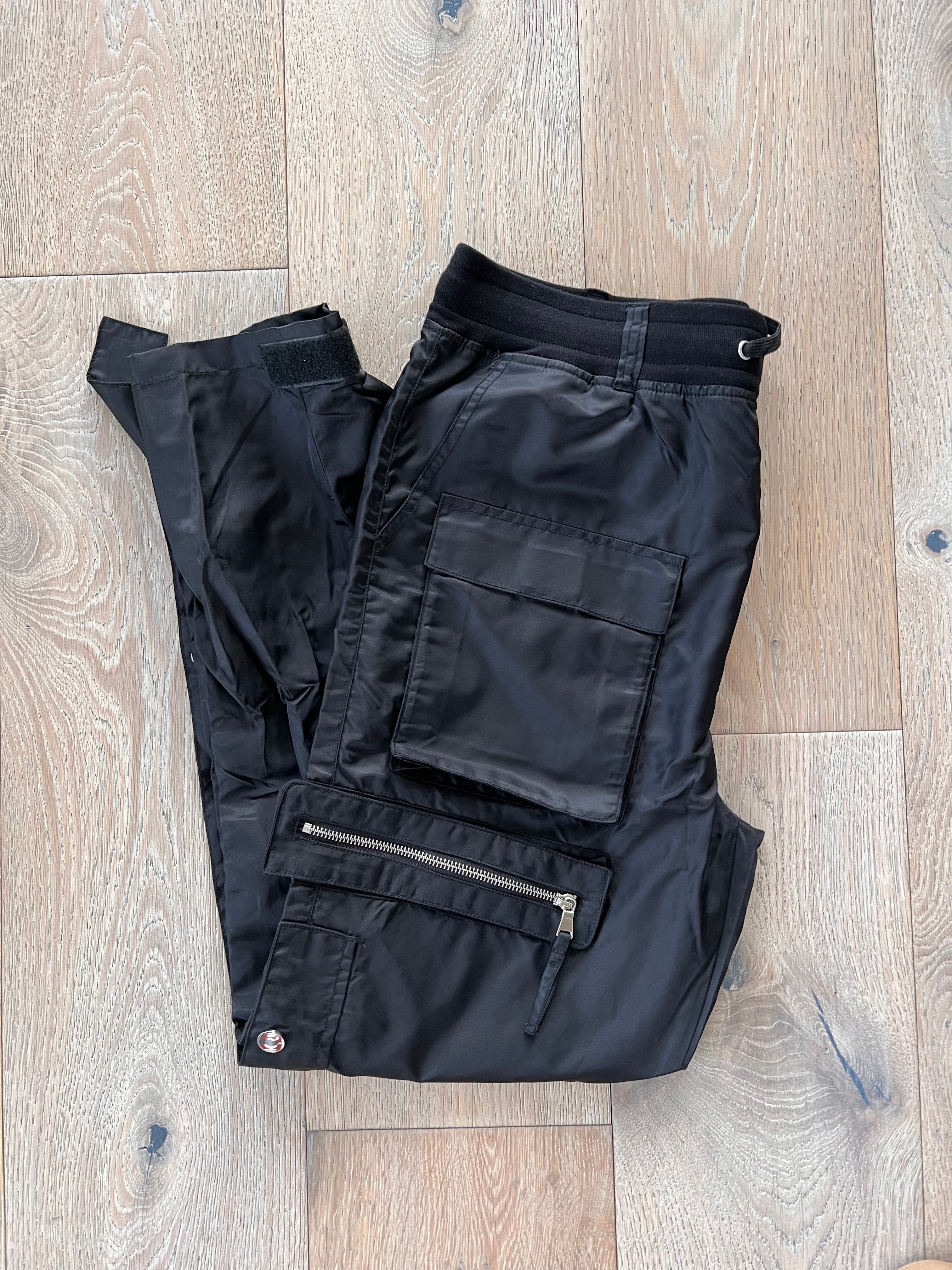 MLVince - Black Cargo Pants