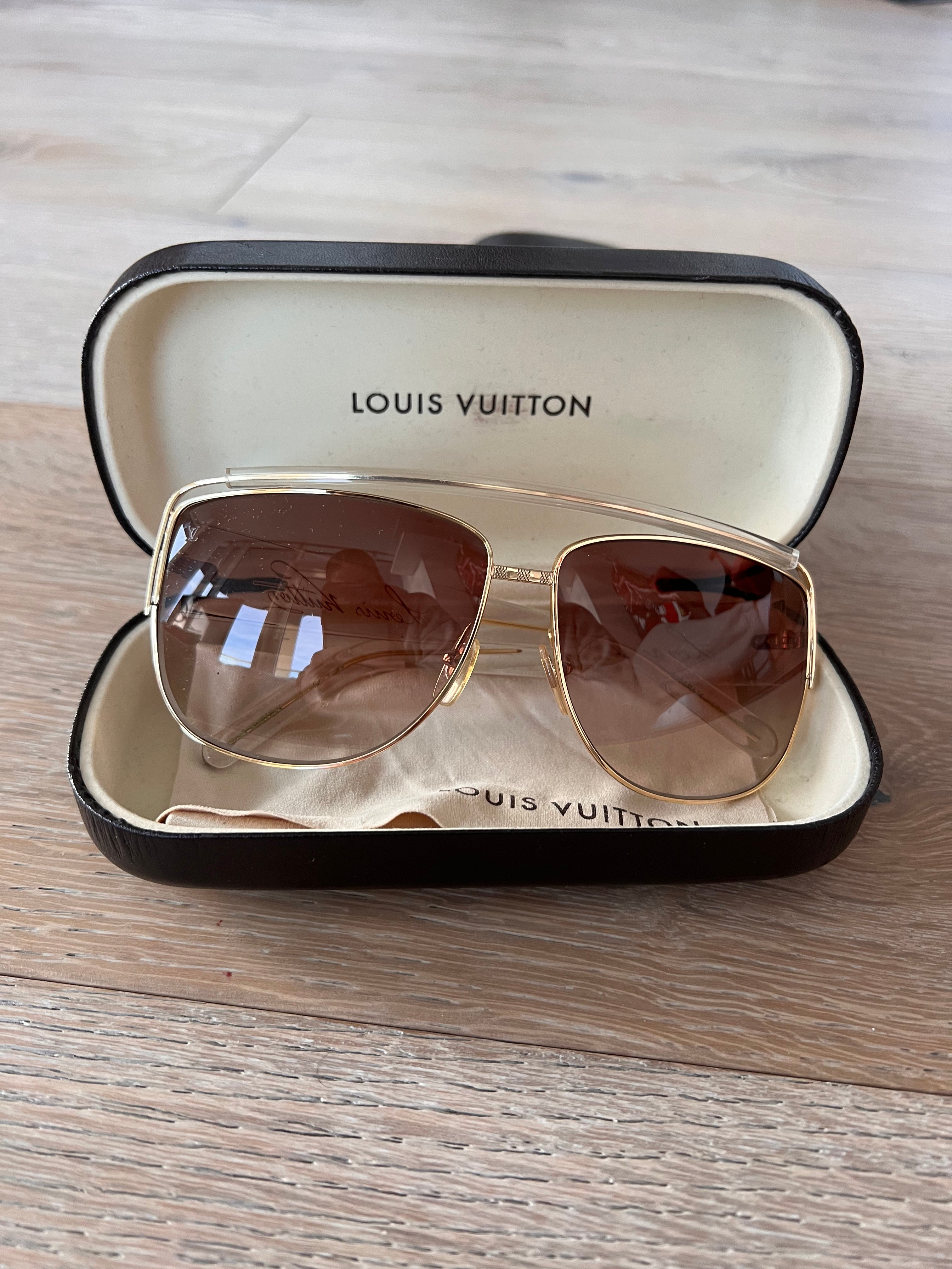 Louis Vuitton Monogram Aviator Sunglasses