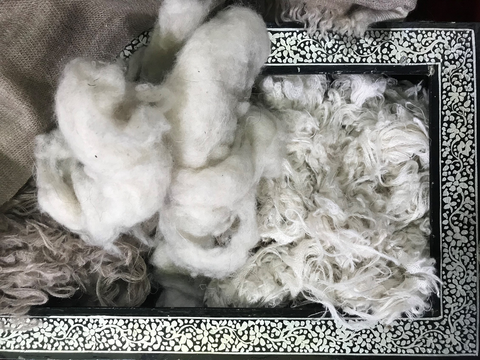 Cashmere wool shredded in a Classy Box