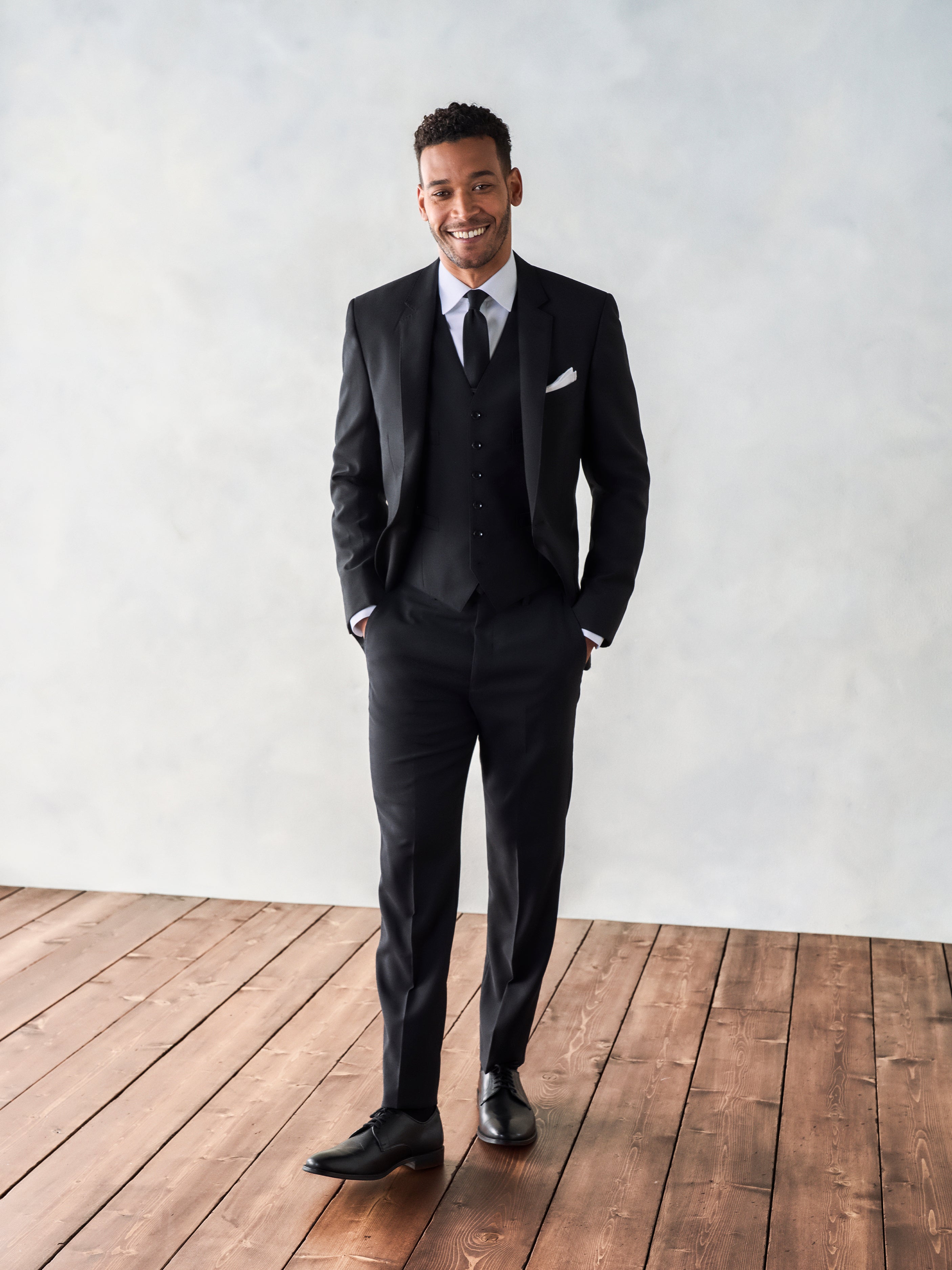How to Wear a Black Suit with Brown Shoes - Hockerty