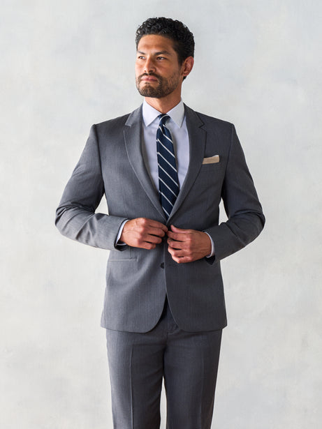 What to Wear With a Grey Suit