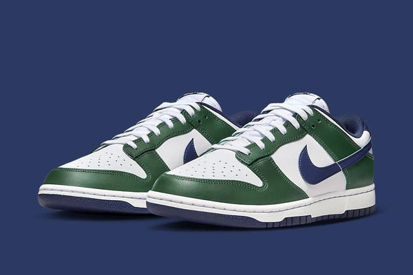 Nike Dunk Low “Fir/Midnight Navy”