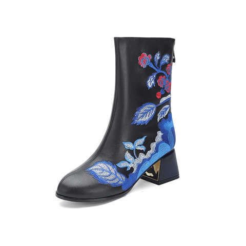 LADIES LEATHER BOOTS - ETHNIC STYLE SHOES.