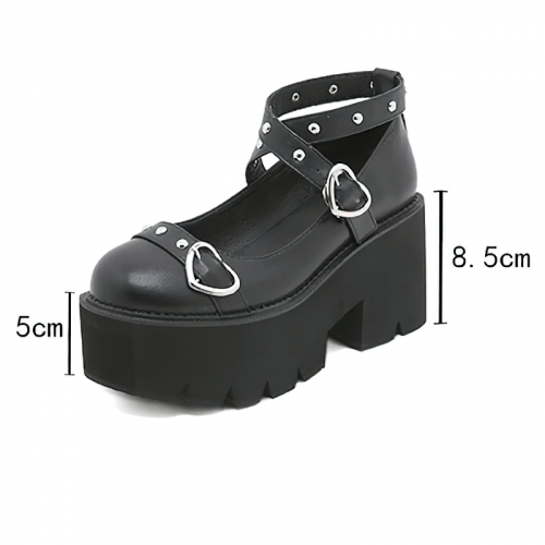 Lolita Style Platform Chaussures à bout rond pour femmes / Chaussures à boucle en forme de cœur à talons épais pour cosplay