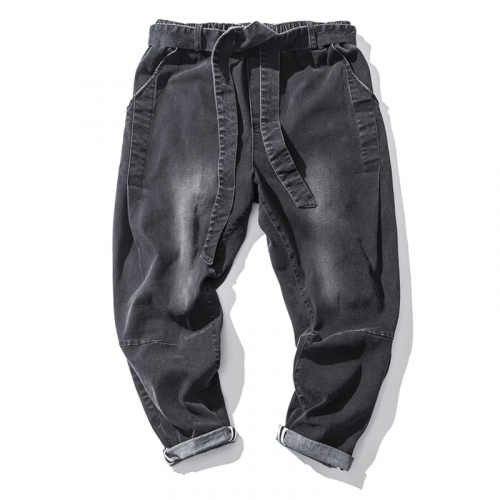 Lockere Jeanshose für Herren mit Gürtel / lässige, bequeme Jeans in verschiedenen Farben für Sie