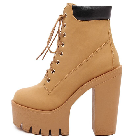 Woman High-heel Boots - Grunge Fashion.