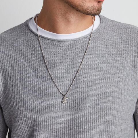 Men's Necklace: A Symbol of Masculine Elegance and Timeless Style