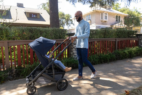 Cruz Stroller by UPPAbaby lifestyle picture