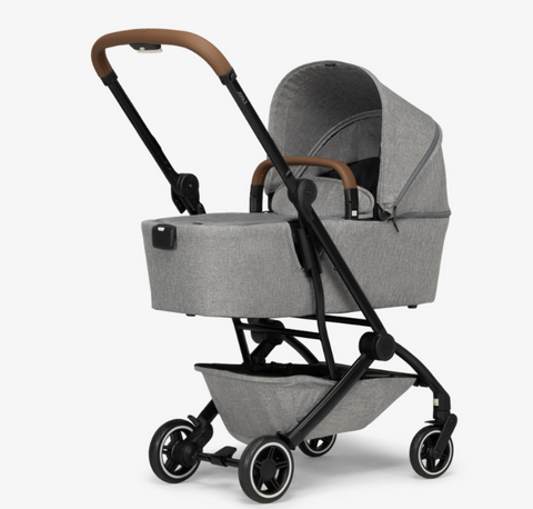 Joolz stroller with bassinet perfect for traveling with baby