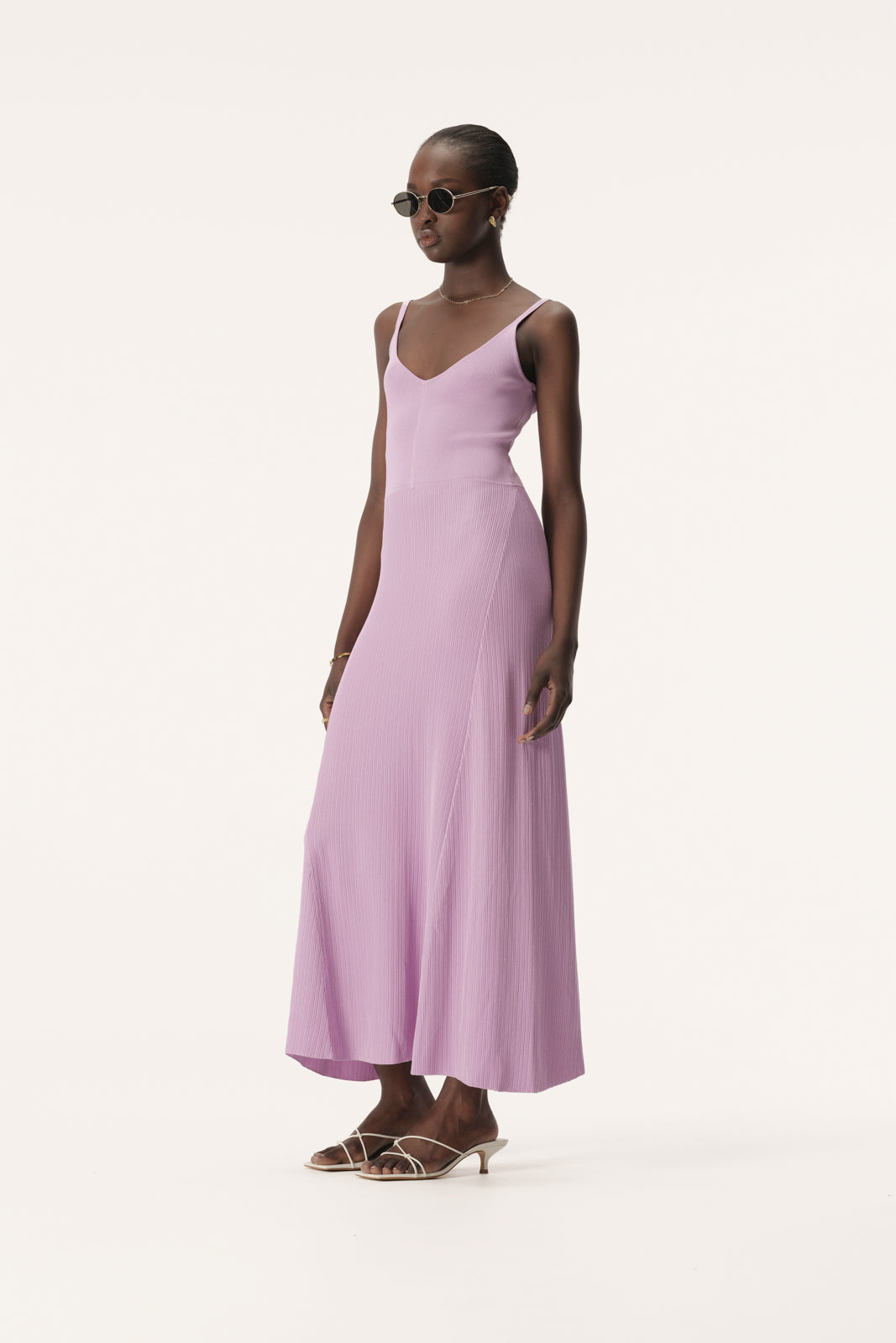 Nura Sleeveless Flairs Dress – Wholesalenext