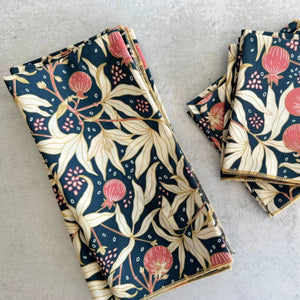 Gooseberry Cloth Napkins set of 4 - Southern Crafted