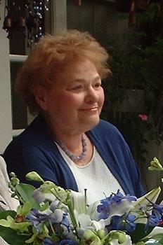 Dr Gloria J Sklansky
