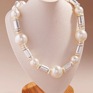 Vintage Metal & Pearl Bead Necklace (2 colors) - Walker Rose Boutique 