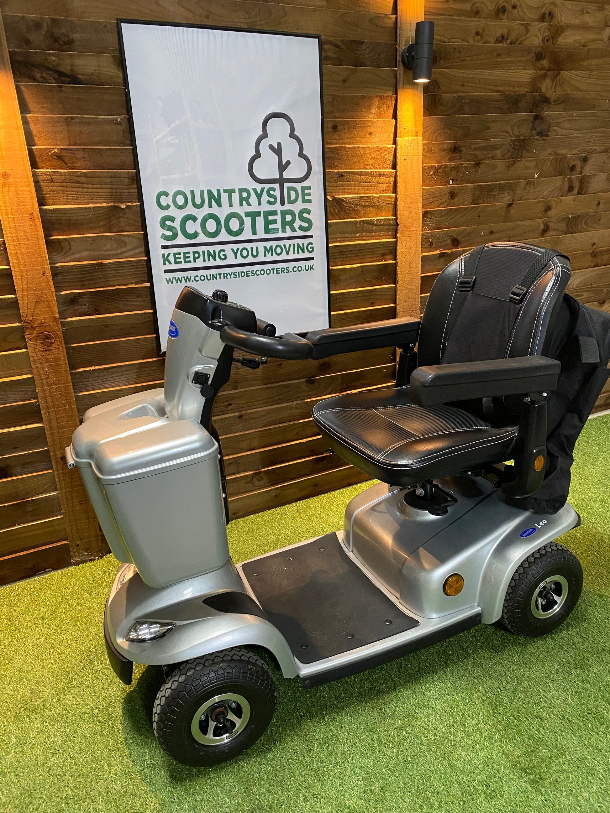 Invacare Leo Mobility Scooter Countryside Scooters Ltd 5476