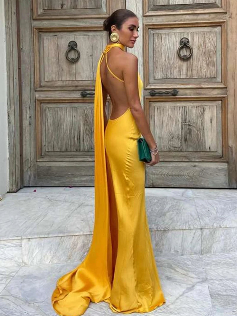 Elegant Backless Halter Maxi Dress with Scarf for Women - Image 3