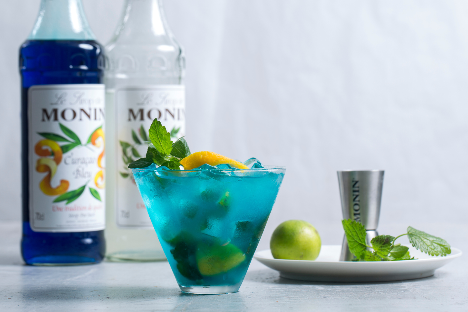 Monin Blue Curacao Syrup Recipes And Flavor Insights