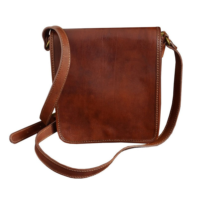 On the Road - Leather Messenger Bag by Time Resistance | Jetset Times SHOP