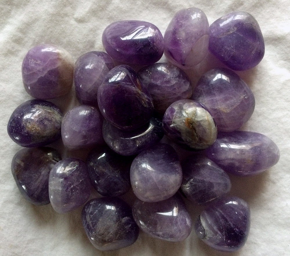 amethyst tumbled stone