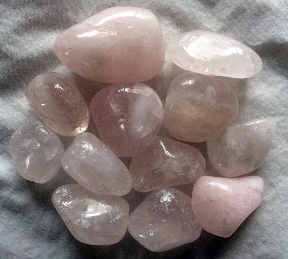 tumbled rose quartz