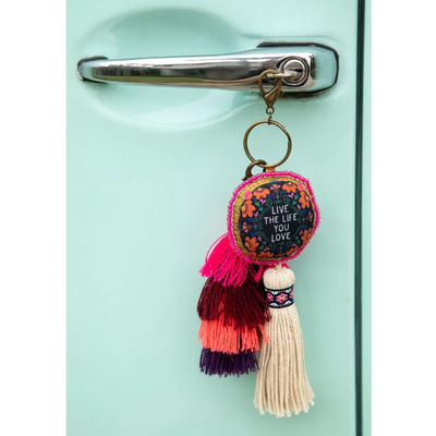 How To Make A Colorful, Fun Rope And Yarn Keychain