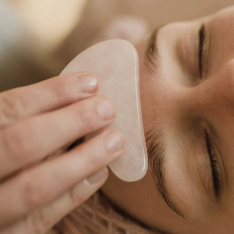 Gua Sha Taşı Nasıl Kullanılır?