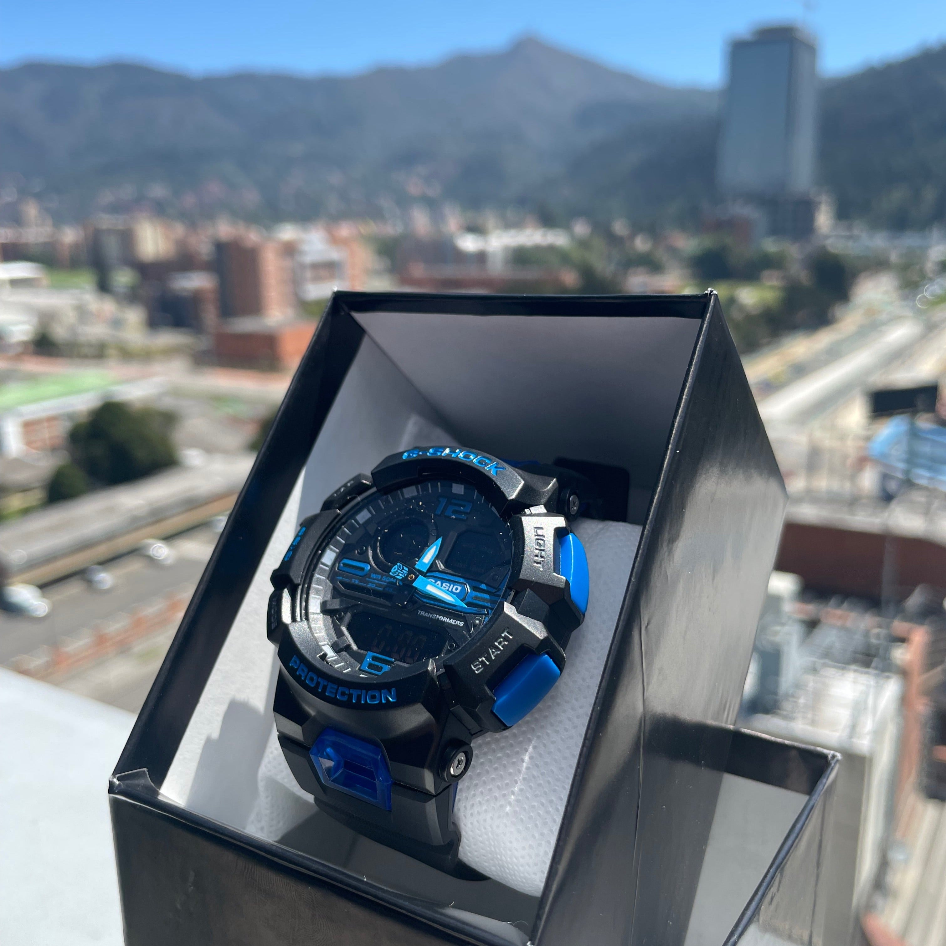 Pelmel Granjero Ejecutante Reloj Análogo Digital Azul Edición Especial – Tienda el Templo