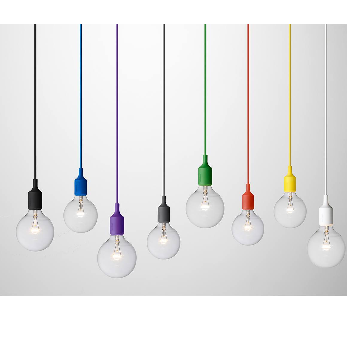 Muuto E27 Pendant Lamp in Black Eclectic Cool