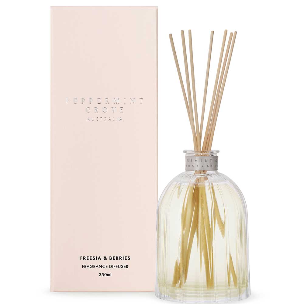 Picture of Peppermint Grove Freesia & Berries - Large Fragrance Diffuser 350ml