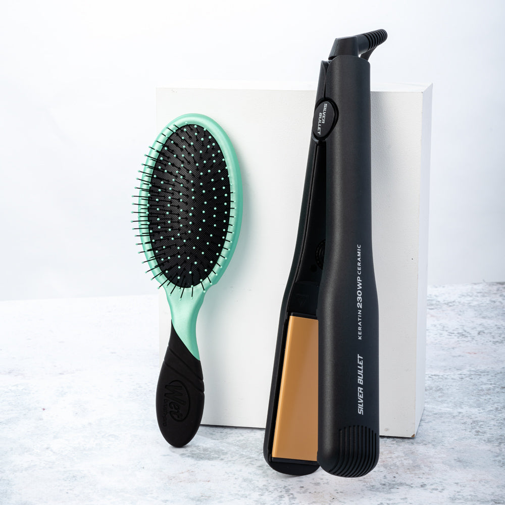 Picture of Keratin 230 Ceramic Wide Plate Straightener - 37mm with Free WetBrush Pro