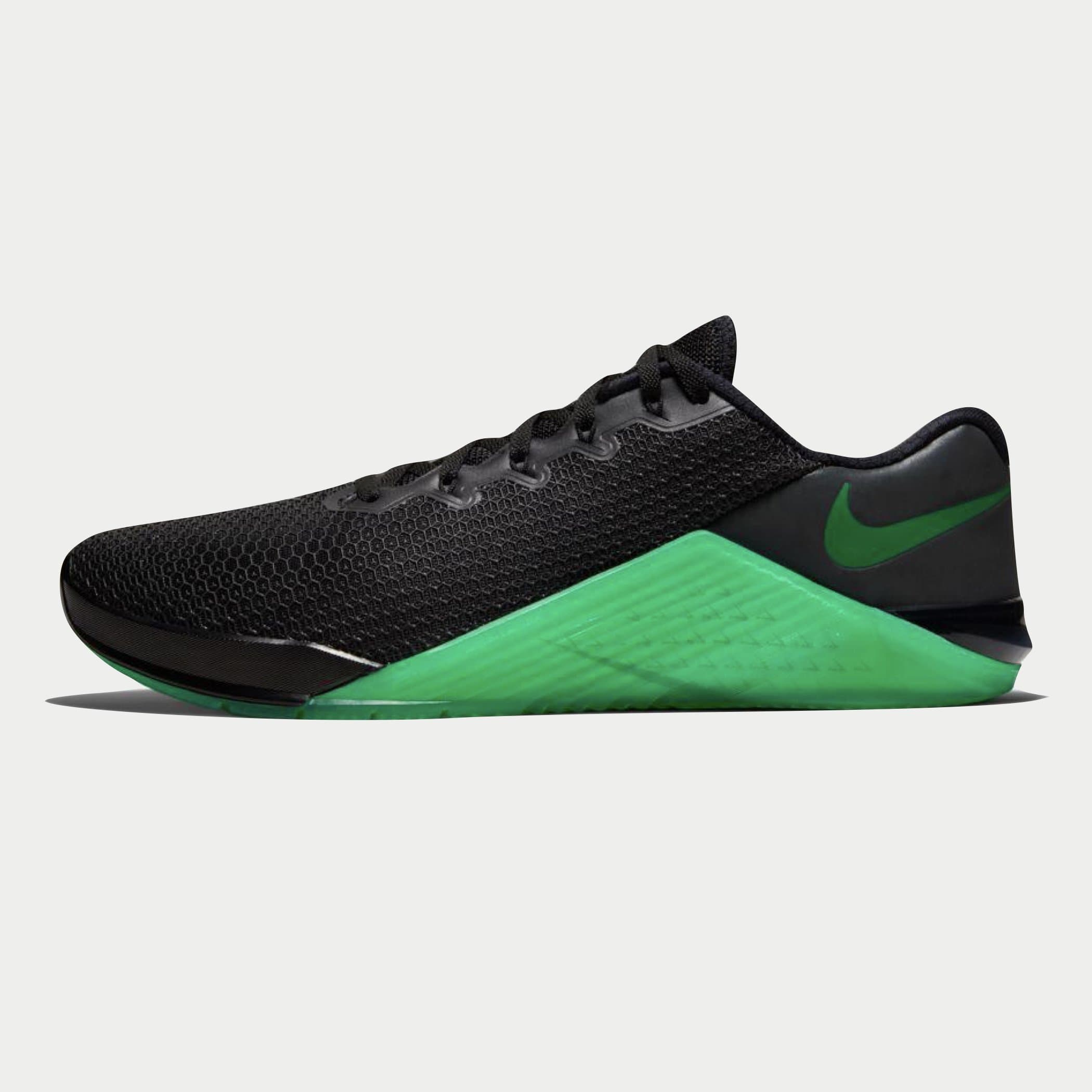 nike metcon 4 invictus